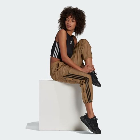 Adidas Originals WATCH US MOVE RISA VER R.Y.V TRACK PANTS - Picture 9 of 10